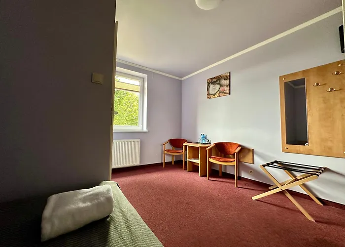 Hotel Paola rezerwacje tylko służbowe Kutno zdjęcie