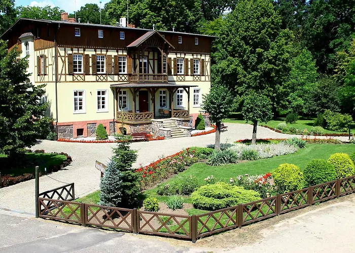 Dworek Jeziorki Bed & Breakfast Osieczna photo